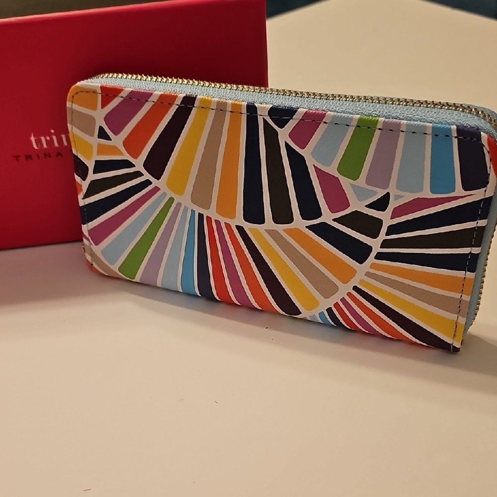 Trina Turk Full Zip Around Wallet - Picture 3 of 8
